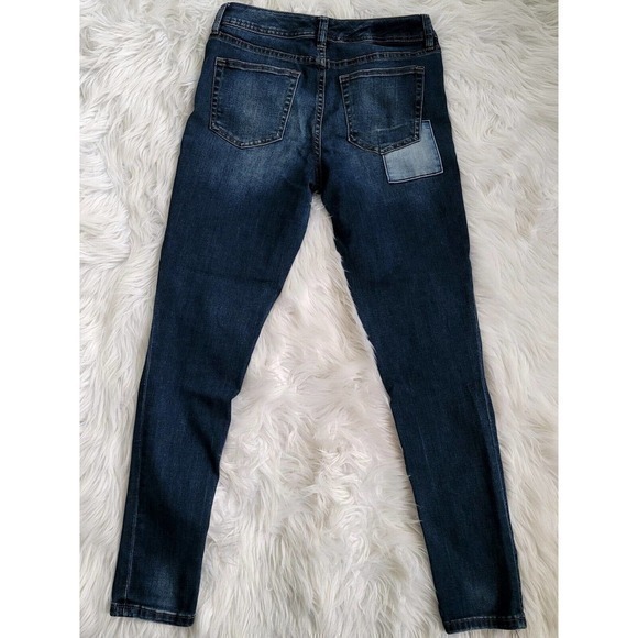 The Limited Skinny Regular Jeans Woman's Size 6R Patchwork denim Jeans Stretch - Picture 9 of 11